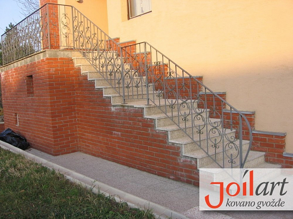 Gelender 082 pro1